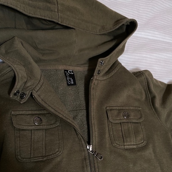 EMPYRE Pullover Hoodie Size S - Picture 5 of 8